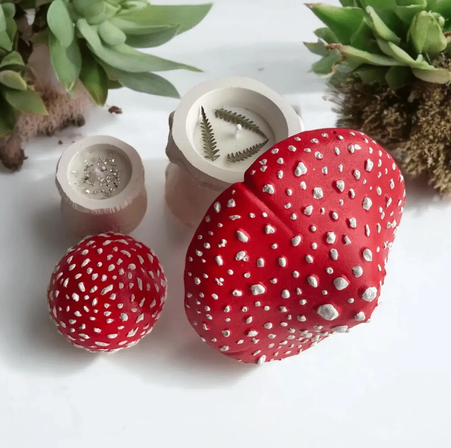 Dried Amanita muscaria Amanita ceramic pot candle — big pot — photo 2