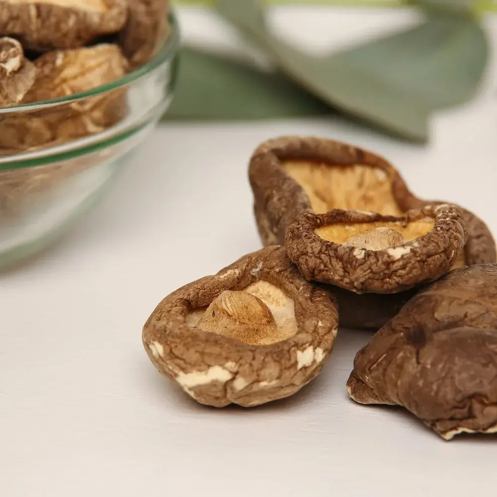 Organic Shiitake Mushrooms — 50g — photo 3